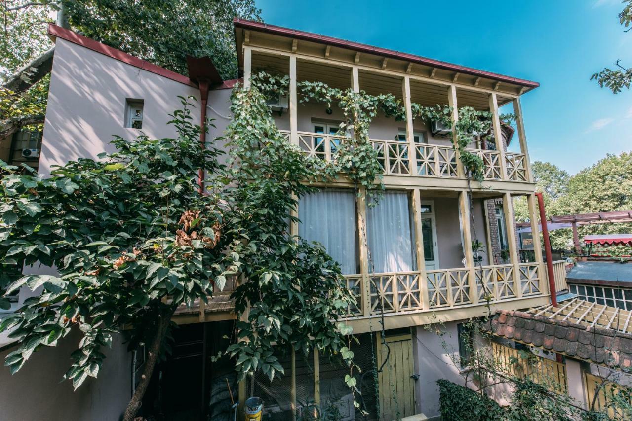 Atoneli Apartment Hotel Тбілісі Екстер'єр фото